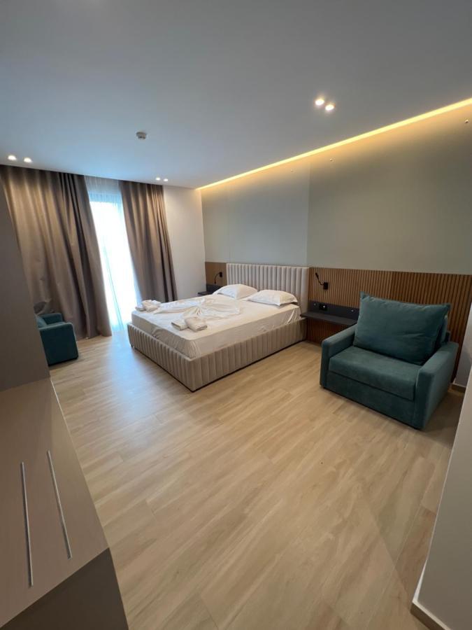 Hotel Onix Ksamil Extérieur photo