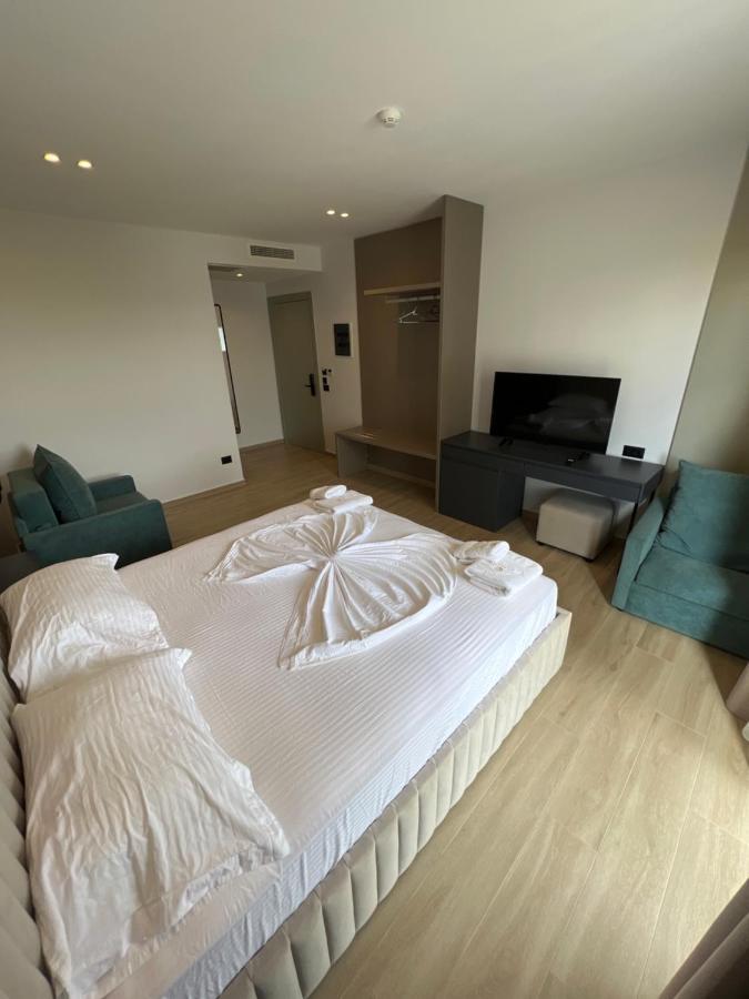 Hotel Onix Ksamil Extérieur photo