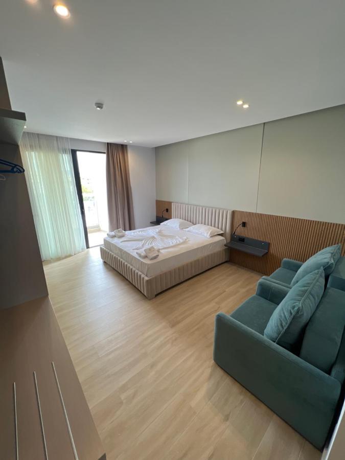 Hotel Onix Ksamil Extérieur photo