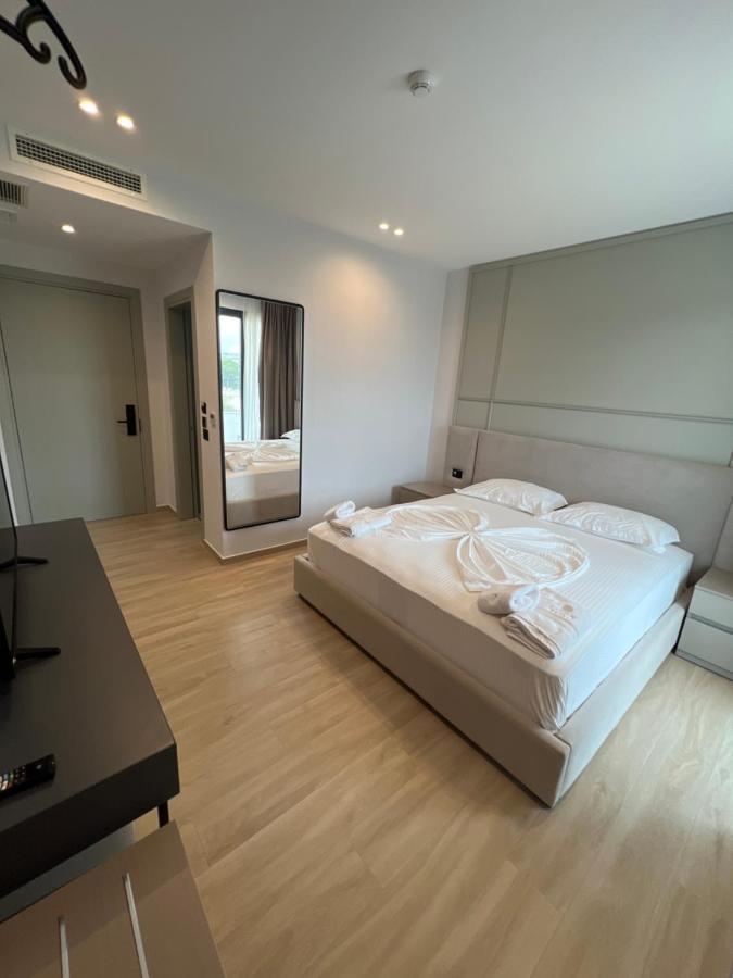 Hotel Onix Ksamil Extérieur photo
