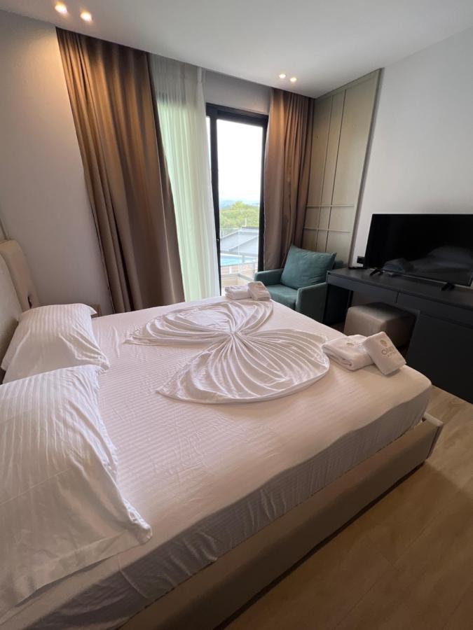 Hotel Onix Ksamil Extérieur photo