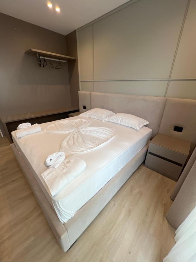 Hotel Onix Ksamil Extérieur photo