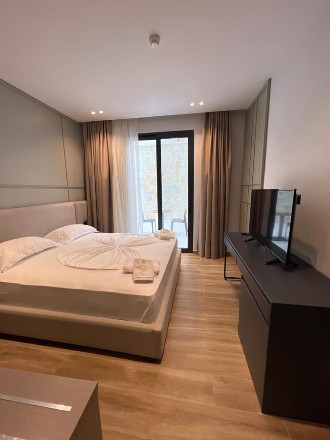 Hotel Onix Ksamil Extérieur photo